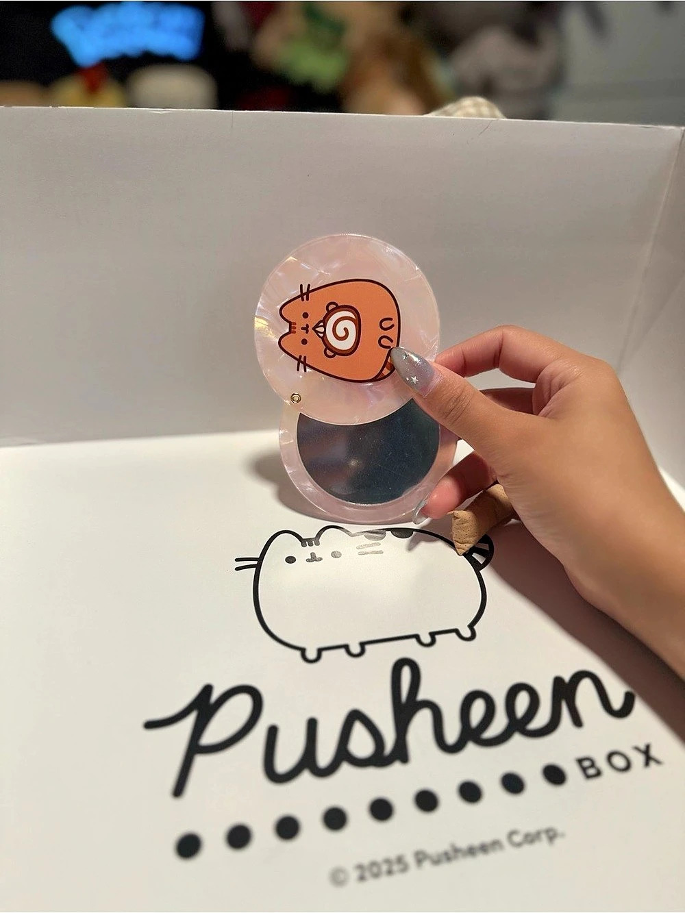 Pusheen Box Summer 2025 Exclusive Compact Travel Mirror